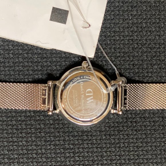 DANIEL WELLINGTON Classic Petite Sterling Ladies Watch - Picture 5 of 6